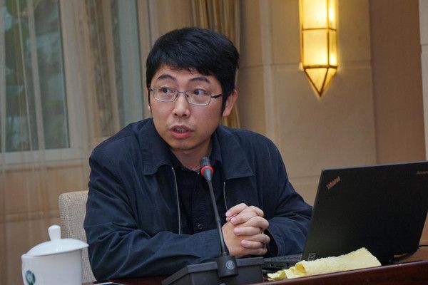 中央民族大学法学院教授张步峰发言河北经贸大学法学院院长,教授